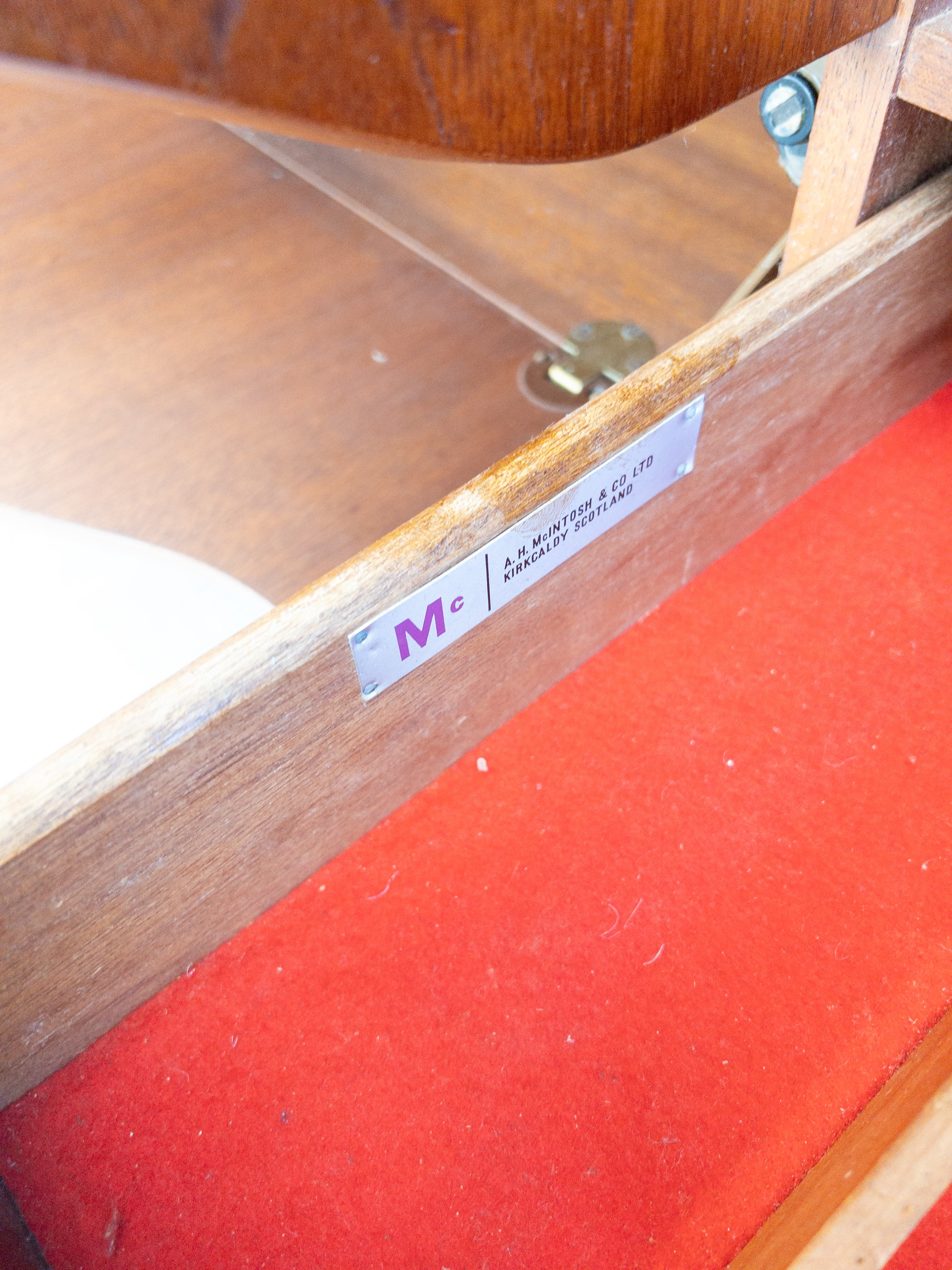 Mcintosh Envelope Sideboard in Teak - teakyfinders