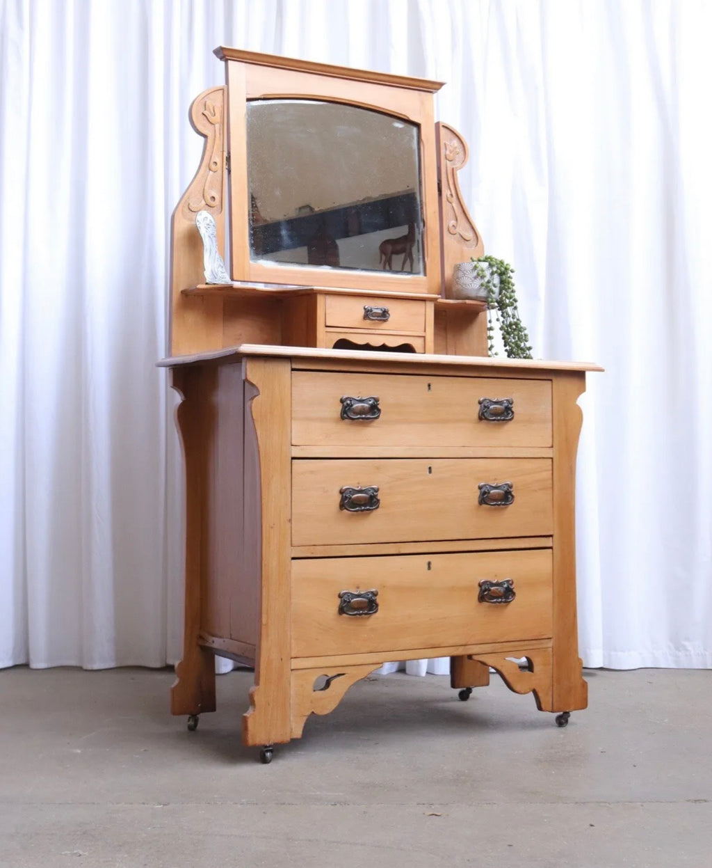 Antique Vintage Satinwood Walnut Vanity chest of Drawers - Dressing Table - teakyfinders