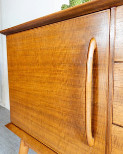 Stunning Vintage Alfred Cox 1950s Sideboard Walnut Storage Mid Century Furniture - teakyfinders