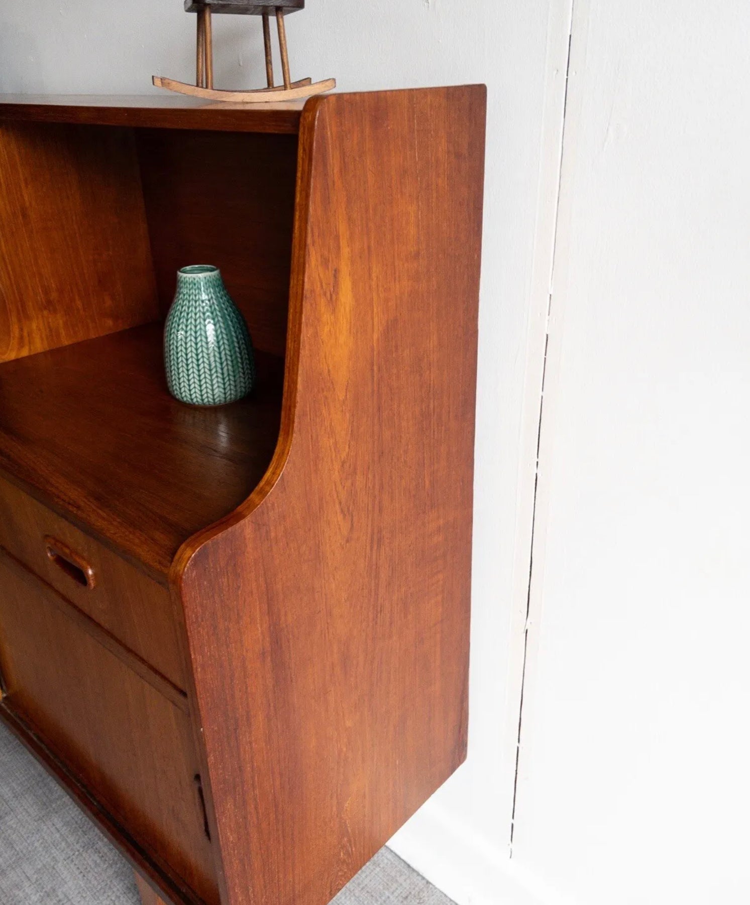 Vintage Retro Small Teak Danish Sideboard Display Cabinet Book Shelf - teakyfinders