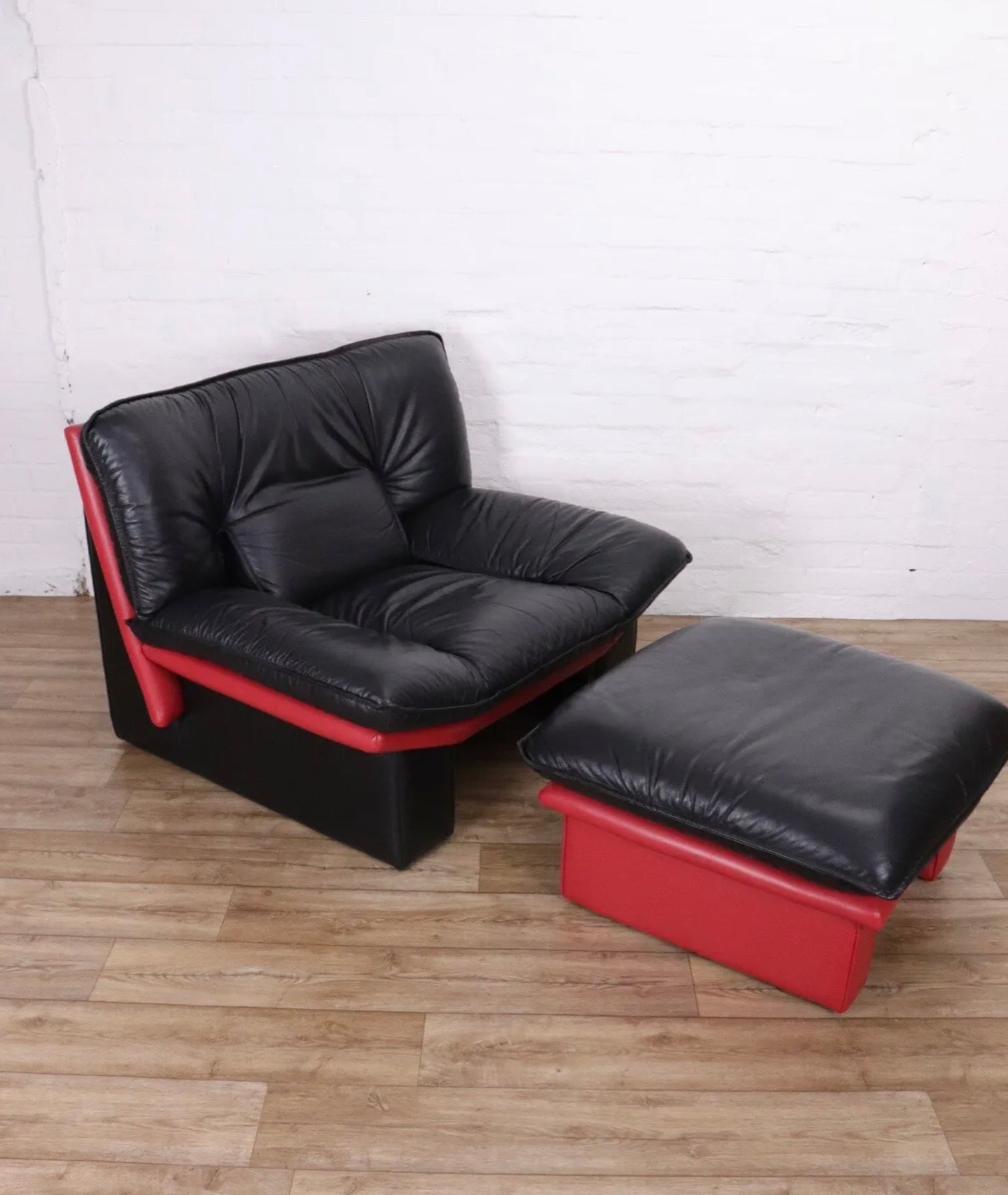 Post Modern Nicoletti Salotti Italian Leather Black & Red Armchair and Footstool MCM - teakyfinders