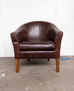 Genuine Real Leather Brown Tub Chair On Wooden Legs. Good condition - teakyfinders