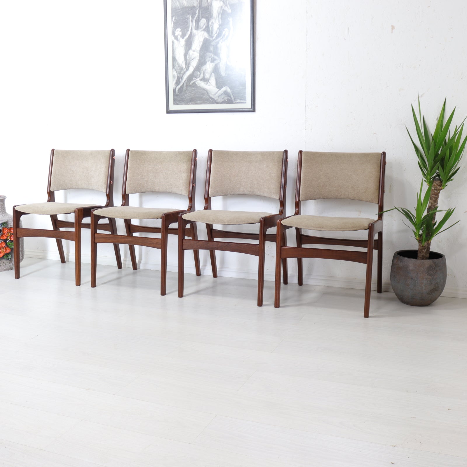Set of 4 Danish Teak Dining Chairs by Erik Buch for Anderstrup Møbelfabrik - teakyfinders