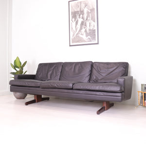 Fredrik Kayser 807 Black Leather Sofa for Vante - teakyfinders